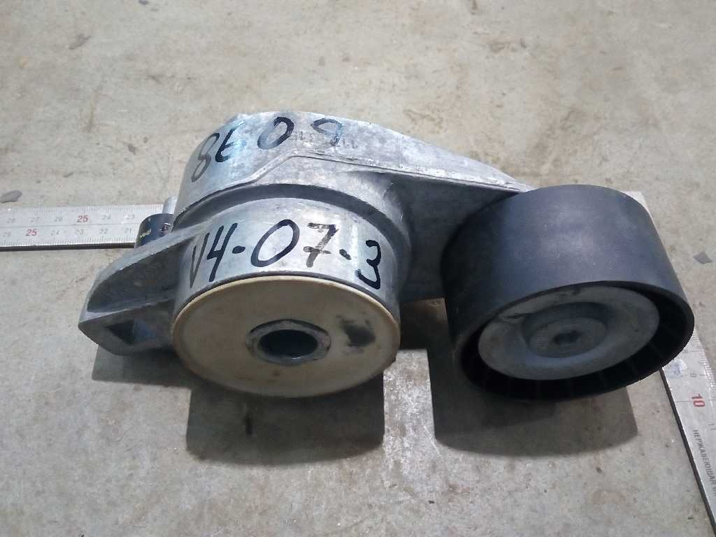 ролик натяжителя D13 б/у - 1